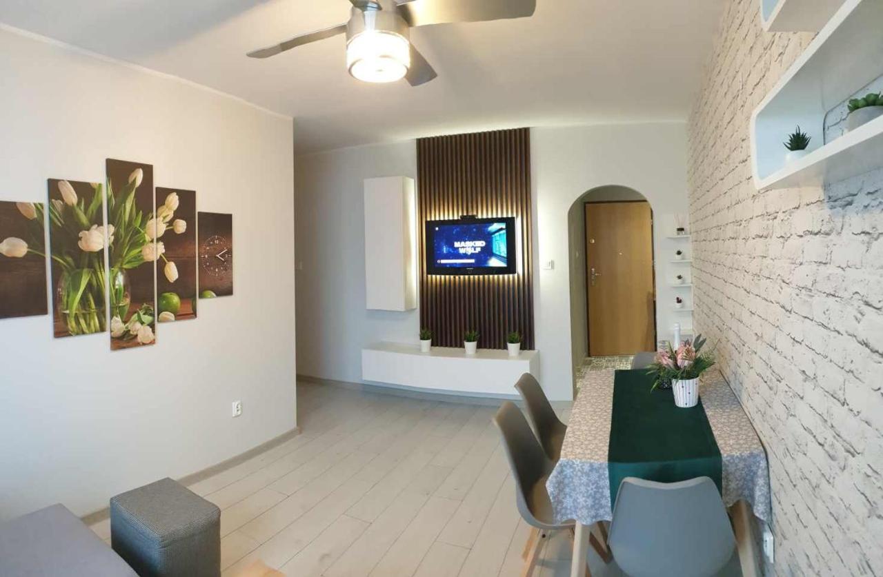 Apartament 2+2 Konin  Kültér fotó